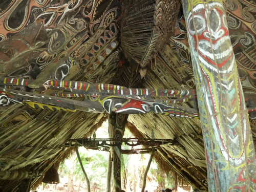 Painted bark, tribal art, oceanic art, Oceania, traditional painting, Papua New Guinea