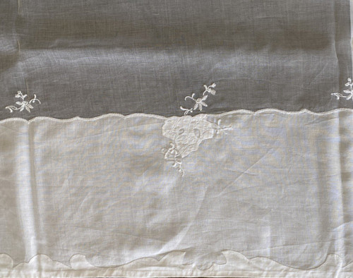 Linen Tablecloth Decorated With Flowers, Grapes, Vine Leaves Early XXth Century