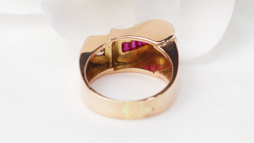 Tank-Ring aus Roségold, Rubinen und Diamanten