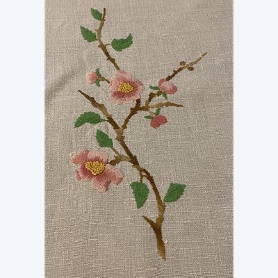 Linen Tablecloth Embroidered with Flower Decor XIX