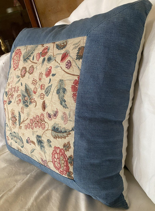 Large Square Cushion with Flowers Decor in Linen XIX th