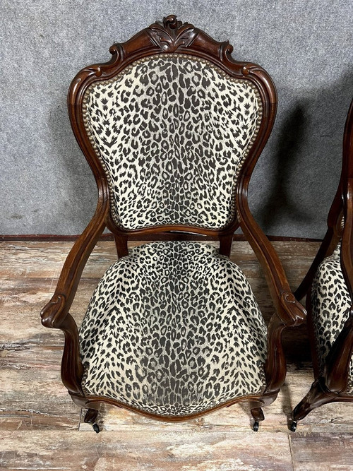 paire de Fauteuils galbés époque Napoléon III en acajou vers 1850