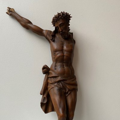 Christ en noyer XVIIe fine sculpture