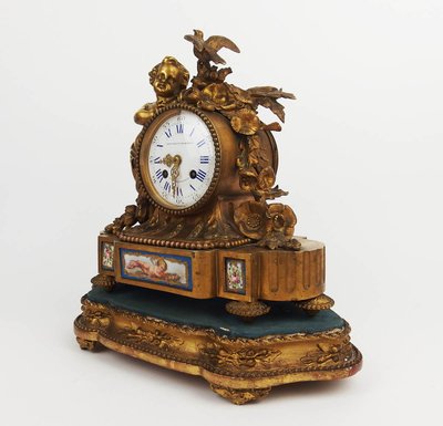 Louis XVI bronze clock