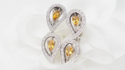 Earrings in white gold, citrines and diamonds