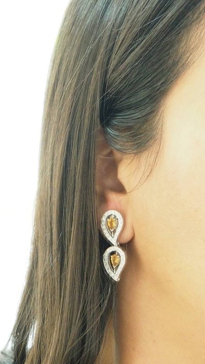 Earrings in white gold, citrines and diamonds