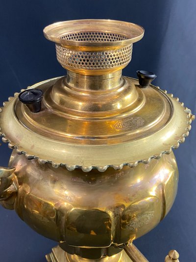 Grand samovar en bronze Moyen-Orient Asie Centrale