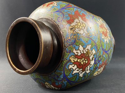 Vase à décor d'émail cloisonné sur bronze à l'oiseau Japon