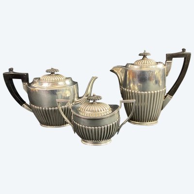 Tea and coffee set Coffee pot teapot sugar bowl silver plated gadrooned Sheffield