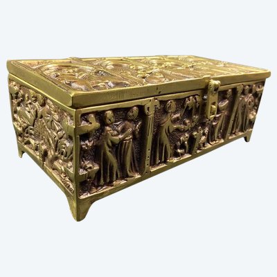 Large rectangular bronze box in Neo-Gothic style