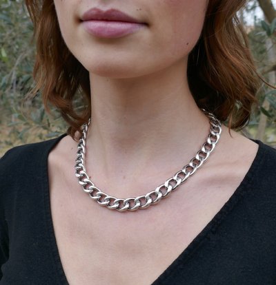 Collana in maglia d'argento, 98,1 grammi.