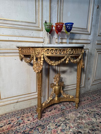 Louis XVI period gilded wood half moon console 18 eme