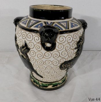  Vaso in ceramica smaltata, Cina - Seconda parte del XIX secolo