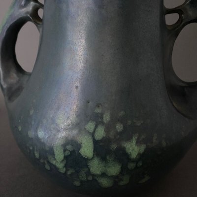 Vase Amphora irisé par Paul Dachsel