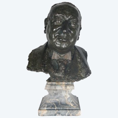 Bronze bust of a man signed by the founder Alexis Rudier