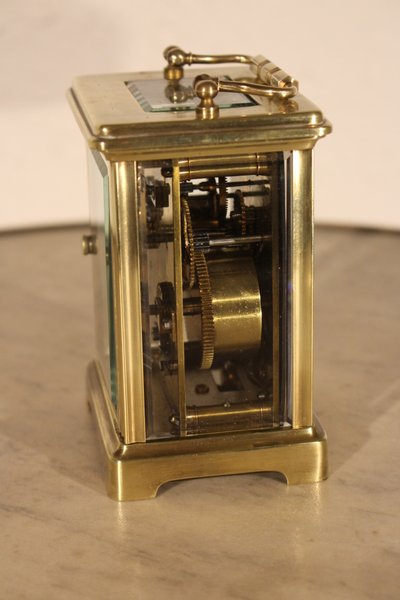  Pendule d'officier