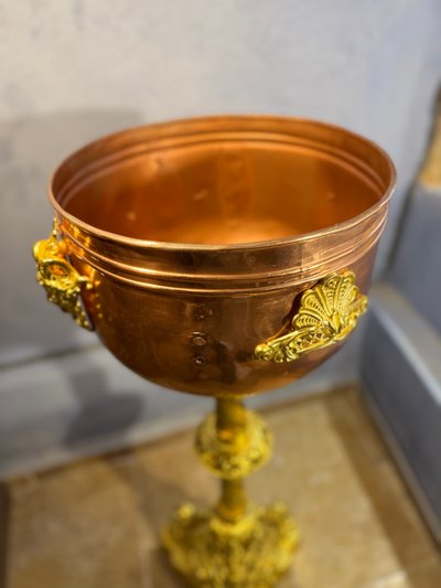 Imposing Gilded Bronze And Copper Holy Water Vase - Circa 1900