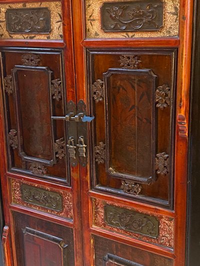 Small 19th-century carved Chinese armoire