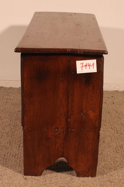 Oak Sabre Chest Or Plank Coffer Circa 1600