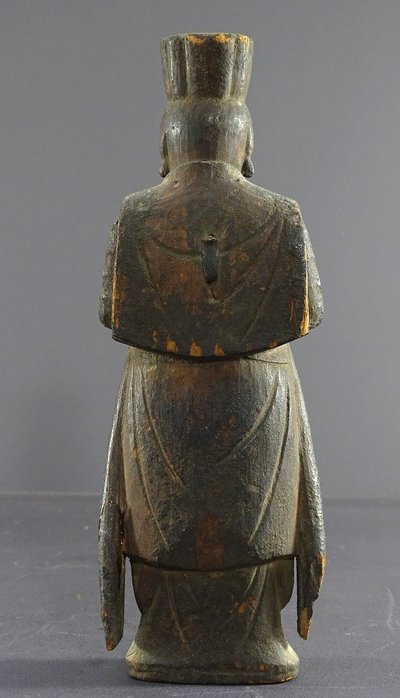 Japan, Early Edo Period (1603-1868), Rare Antique Wood Carved Shinto God Statue.