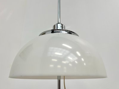 faro' floor lamp by Harvey Guzzini