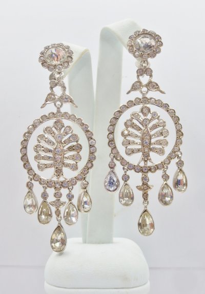 Girandole earrings.