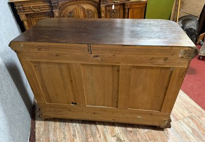 Art Nouveau oak and burr wood sideboard, circa 1900