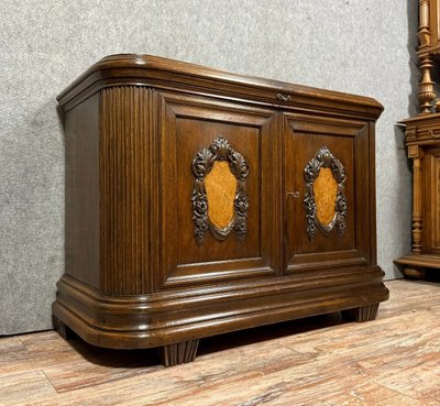 Art Nouveau oak and burr wood sideboard, circa 1900