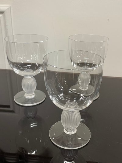 Lalique - Langeais Model - 5 Lalique France Crystal White Wine Glasses H: 12 Cm