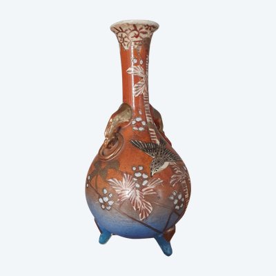 Meiji period Kyoto Satsuma tripod vase 