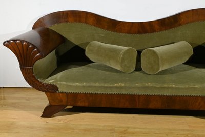 Mahogany burl sofa, Biedermeier style - Late 19th century