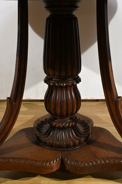 Rosewood Pedestal table, Napoleon III period - Mid-19th century