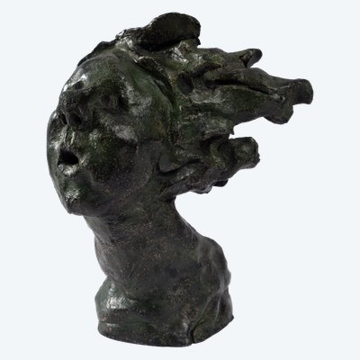 Sculpture tête d'enfant cheveux ébouriffés