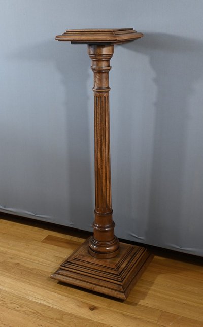 Walnut column, Louis XVI style - 1920