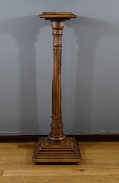 Walnut column, Louis XVI style - 1920