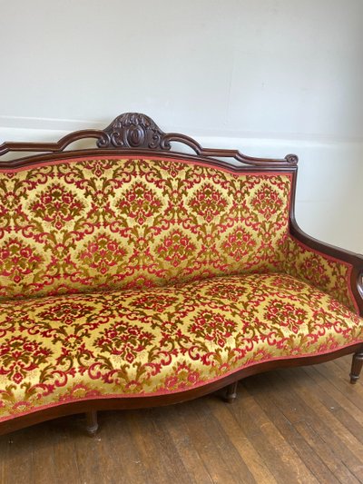 Carved Walnut 3-seater Sofa Louis-Philippe Style