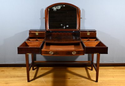 English Mahogany Dressing Table – Early 20th Century