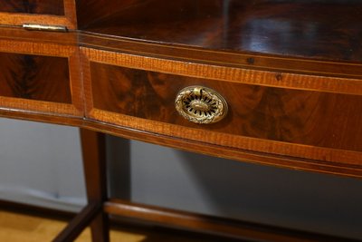 English Mahogany Dressing Table – Early 20th Century