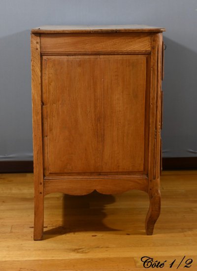 Small Ash Chest of Drawers, Louis XIV/Louis XV Transition – Late 18th Century