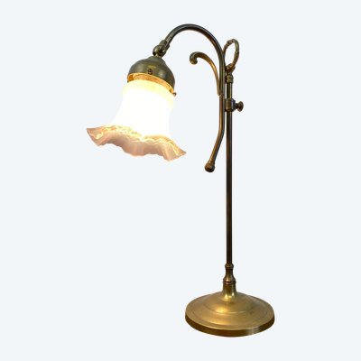 Art Nouveau Tulip Lamp in Gilded Brass Circa 1890