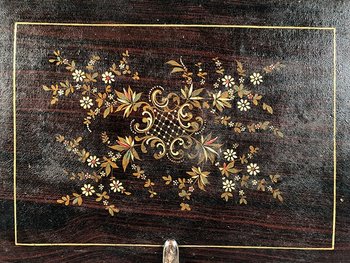 Screen in blackened wood and boiled cardboard, Napoleon III period