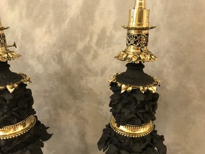 Beautiful pair of spelter, brass and bronze lamps from the 19th century