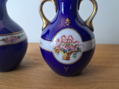 Baccarat, Two Small Vases, Opaline, Flowers, 19th century.