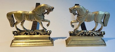 Paire De Chenets Aux Chevaux En Bronze. Travail Français. Vers 1900