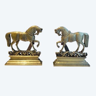 Paire De Chenets Aux Chevaux En Bronze. Travail Français. Vers 1900