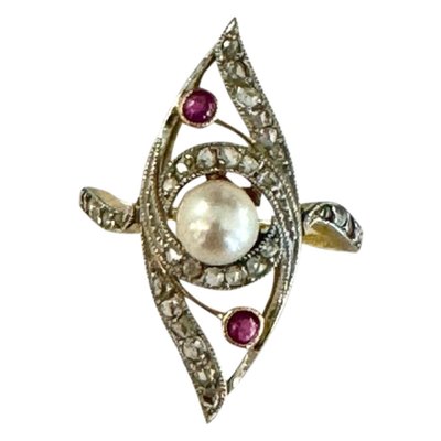 Art Nouveau Ring Decorated with a Fine Pearl