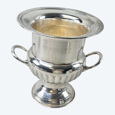 Medici-shaped champagne bucket in Fleuron style from Christofle