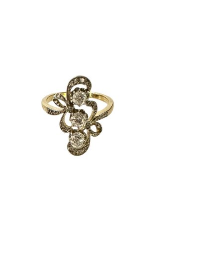 "Belle Epoque" Ring in Gold and Diamonds