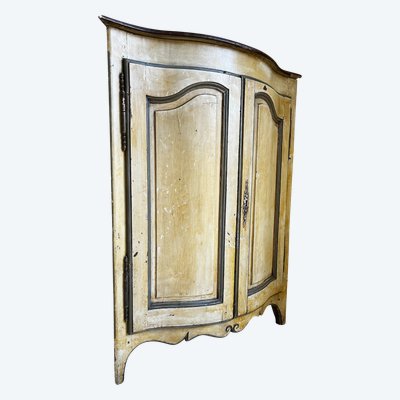 Louis XV corner cupboard in painted wood, late 18th century.