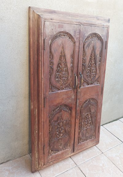 Anciennes portes de placard, bibliothèque murale en hêtre (1)